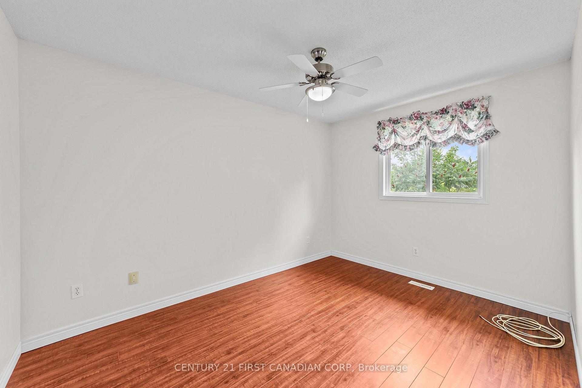 Photo 21 of 7 Sifton Drive, St. Thomas — HOMEH