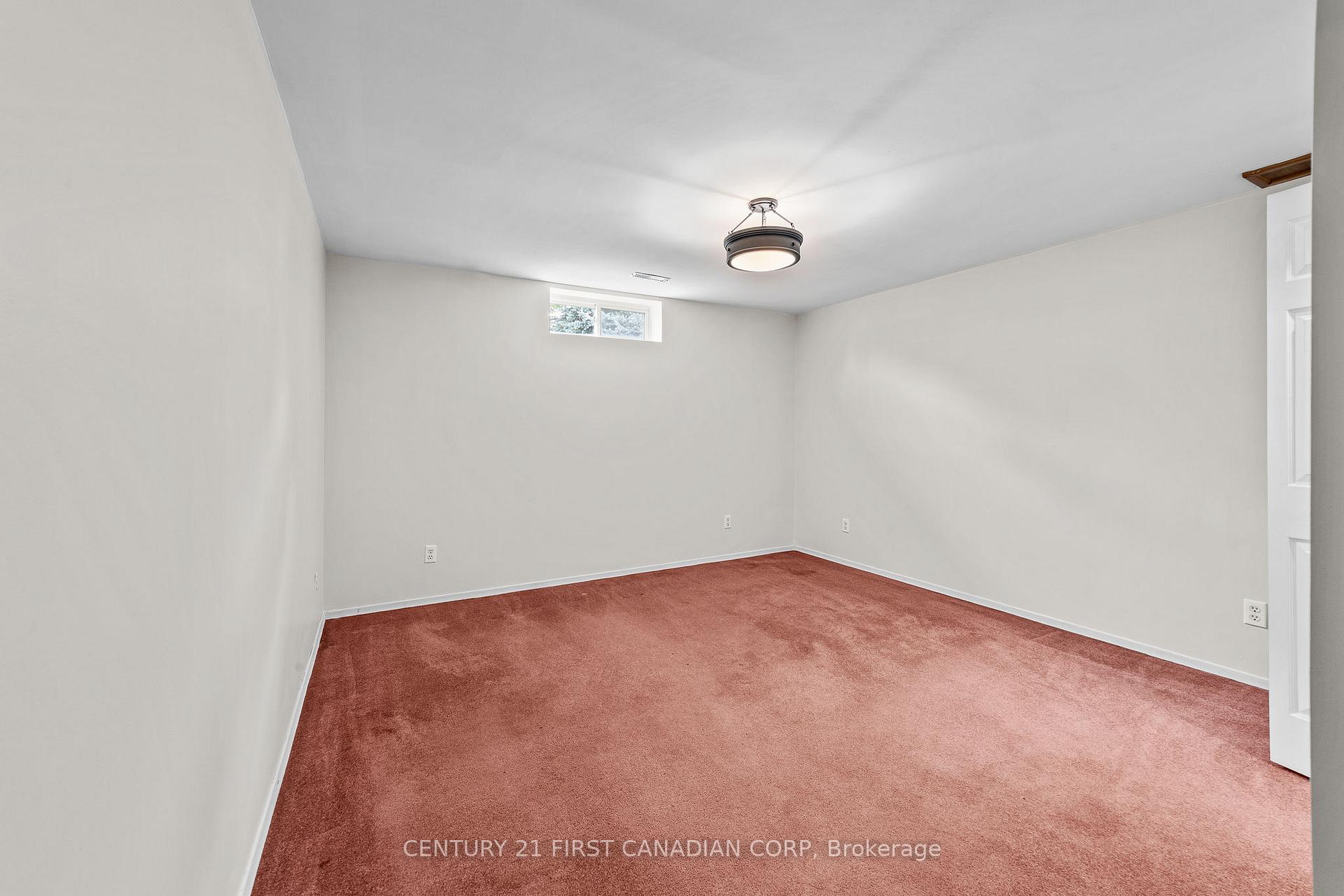 Photo 30 of 7 Sifton Drive, St. Thomas — HOMEH