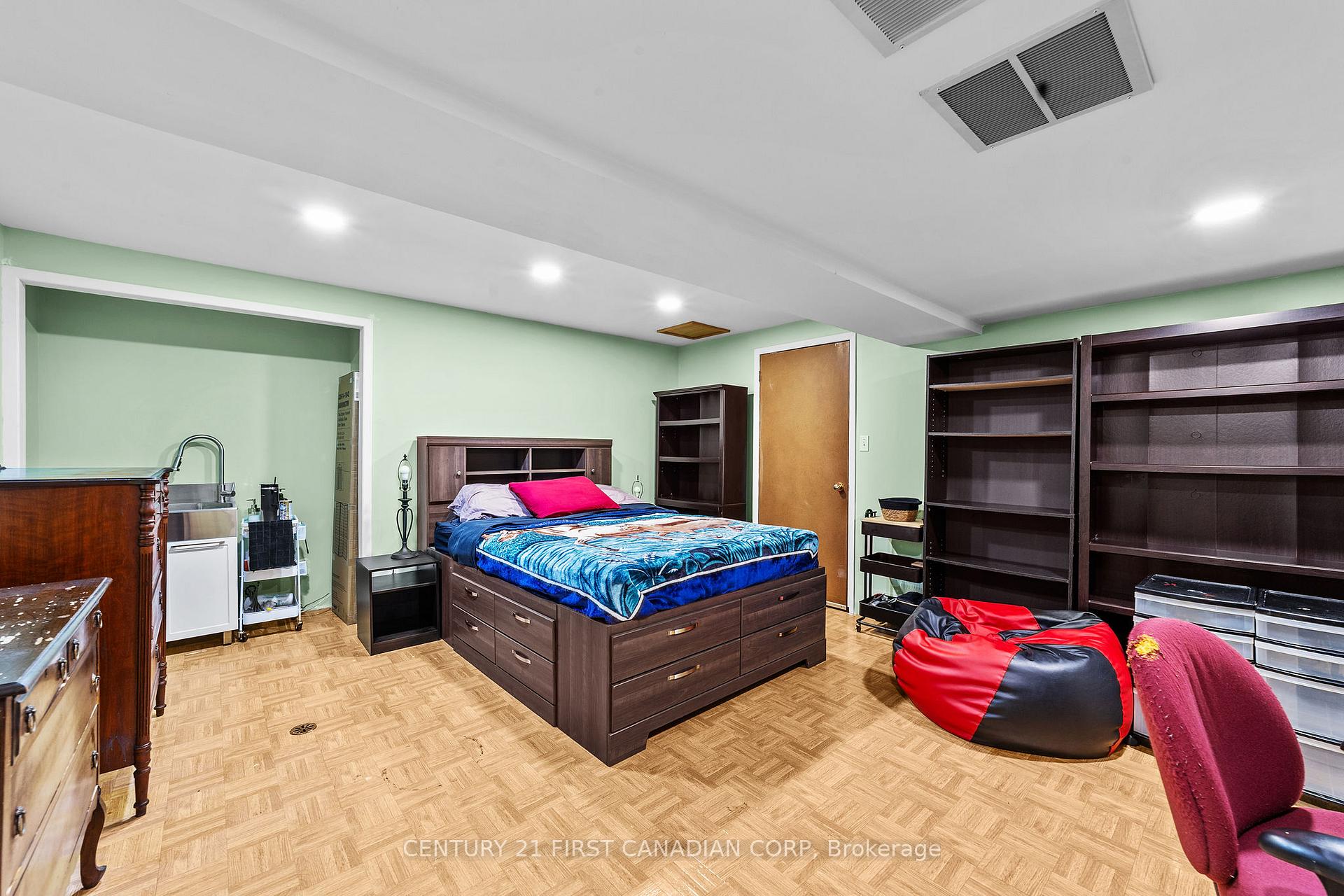 Photo 34 of 7 Sifton Drive, St. Thomas — HOMEH