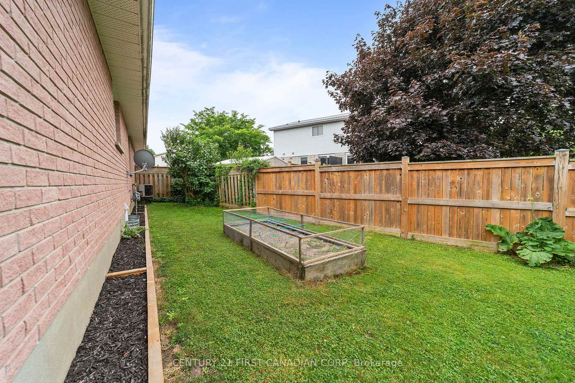 Photo 40 of 7 Sifton Drive, St. Thomas — HOMEH