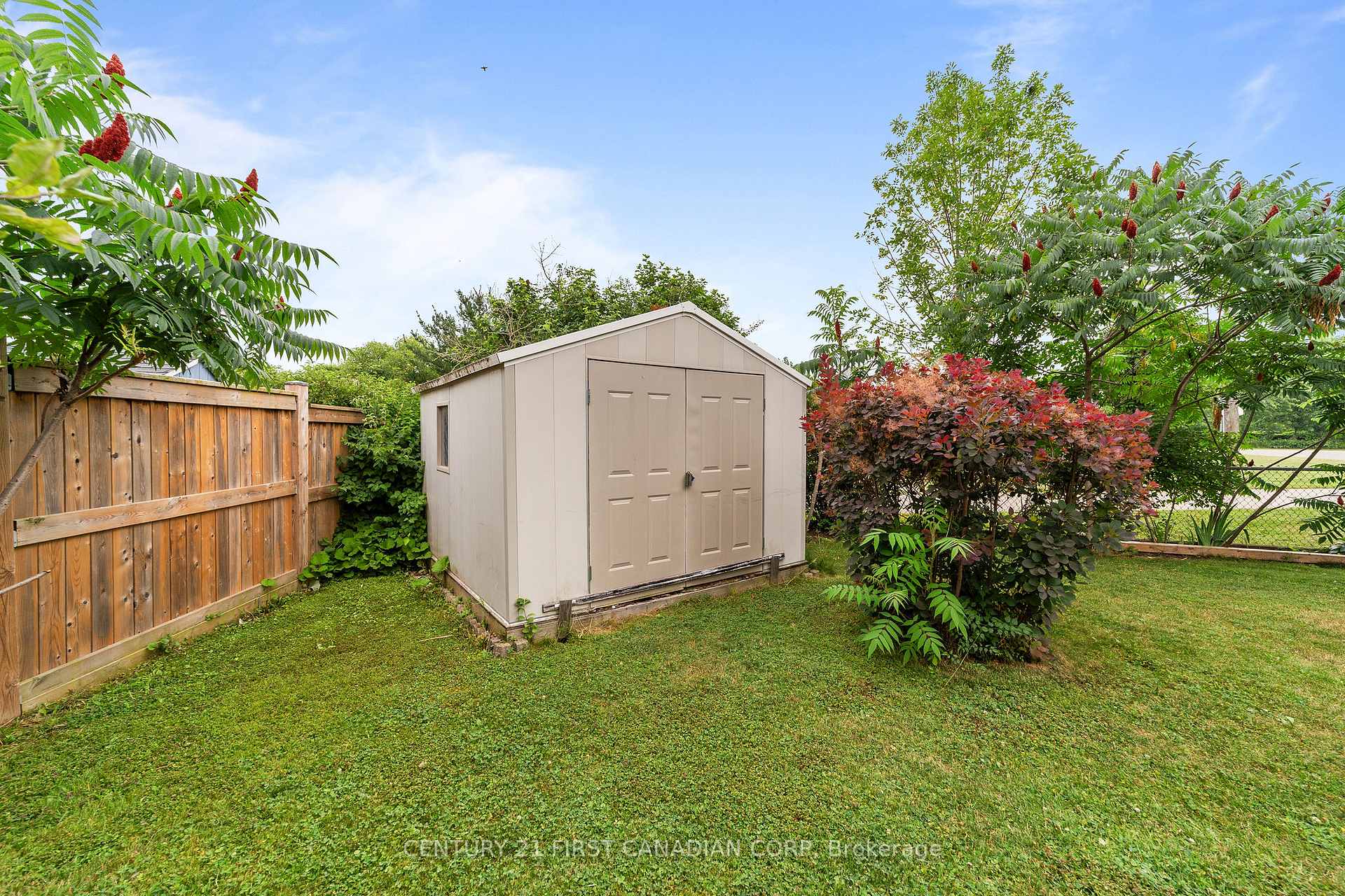 Photo 41 of 7 Sifton Drive, St. Thomas — HOMEH