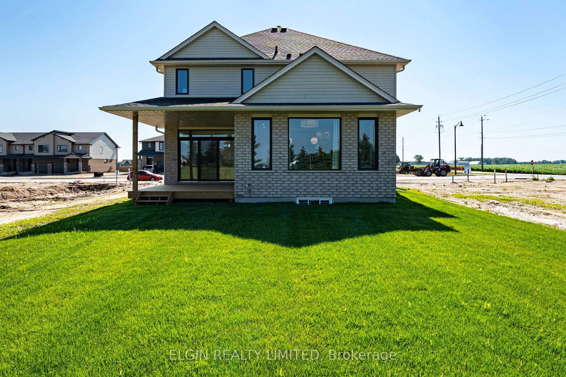 Photo 2 of 260 Renaissance Drive, St. Thomas — HOMEH