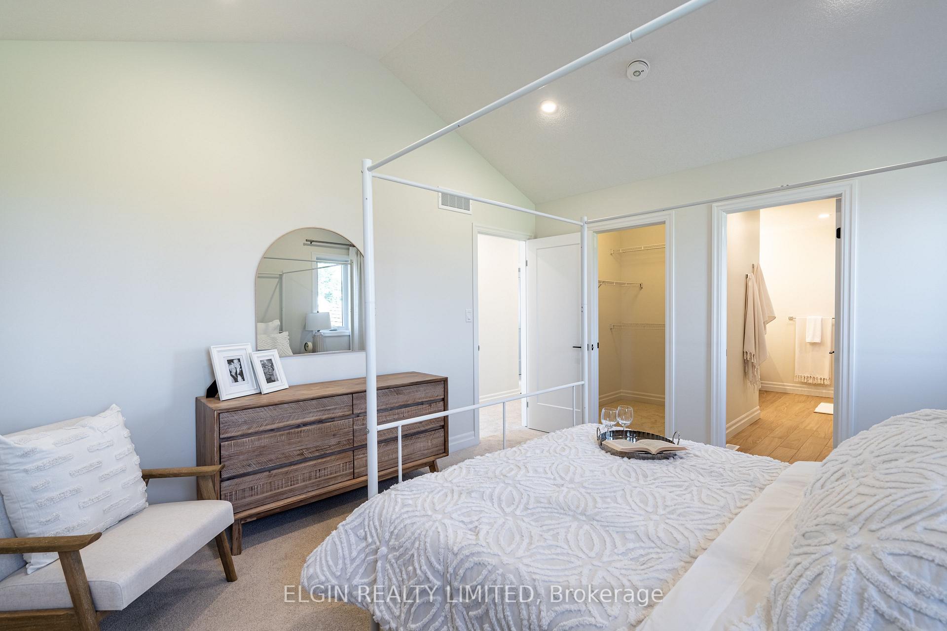 Photo 24 of 260 Renaissance Drive, St. Thomas — HOMEH