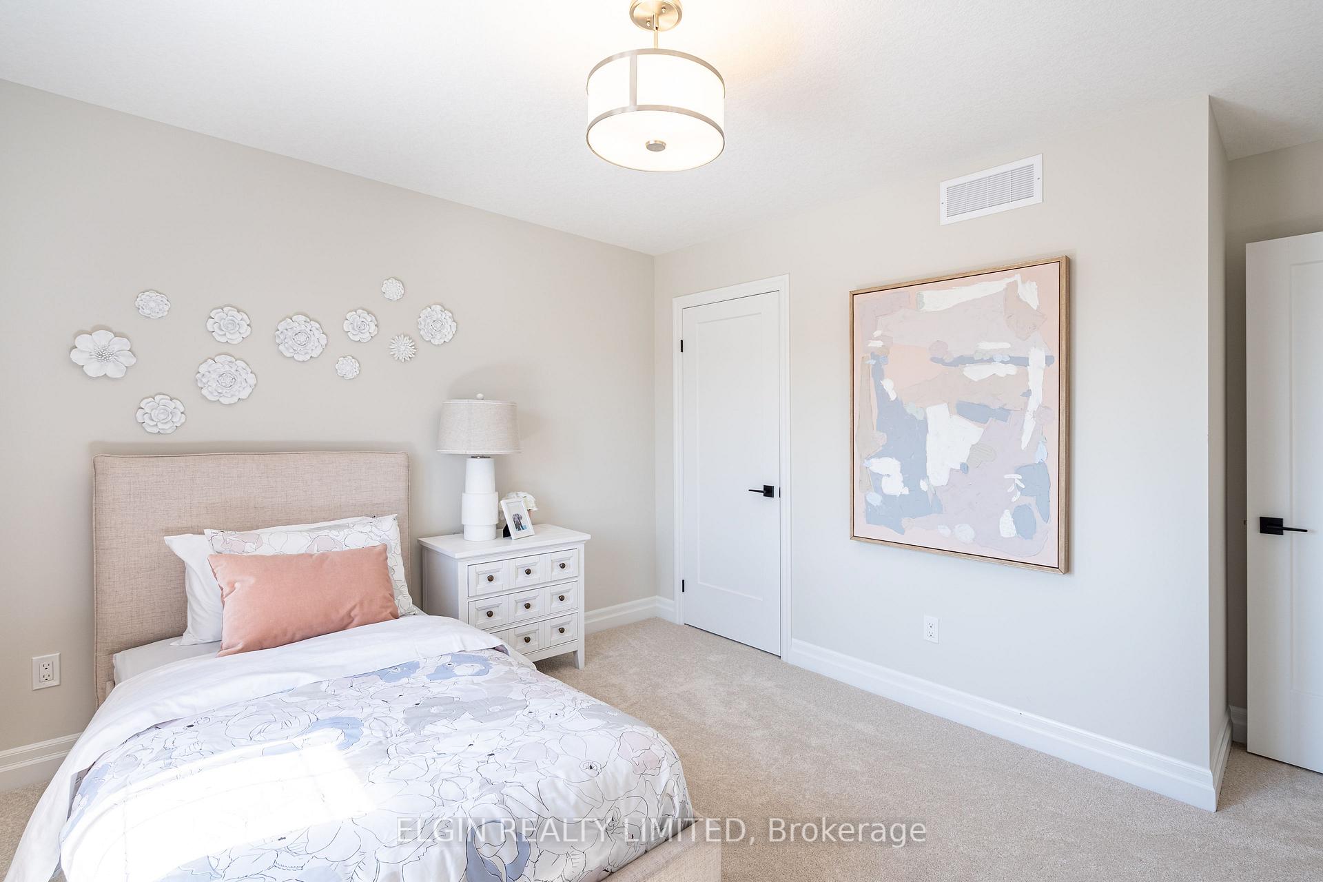 Photo 33 of 260 Renaissance Drive, St. Thomas — HOMEH