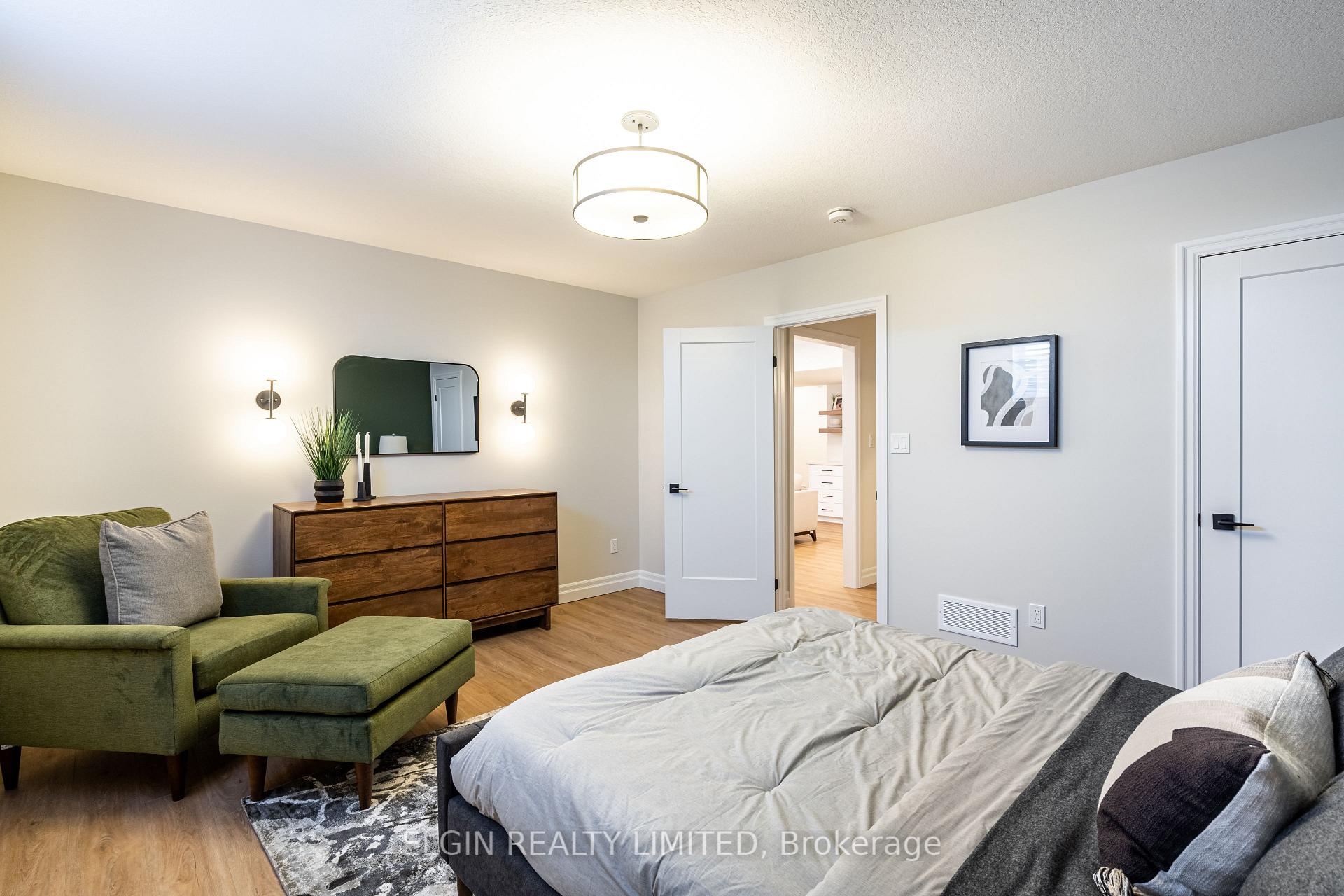 Photo 42 of 260 Renaissance Drive, St. Thomas — HOMEH