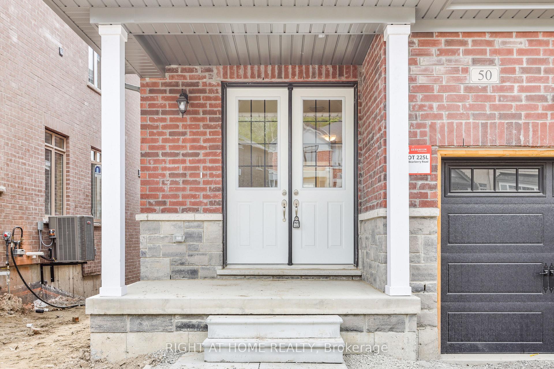 Photo 2 of 50 Bearberry Road, Springwater, Midhurst — HOMEH