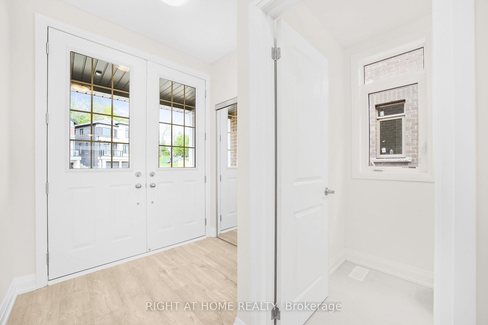 Photo 3 of 50 Bearberry Road, Springwater, Midhurst — HOMEH
