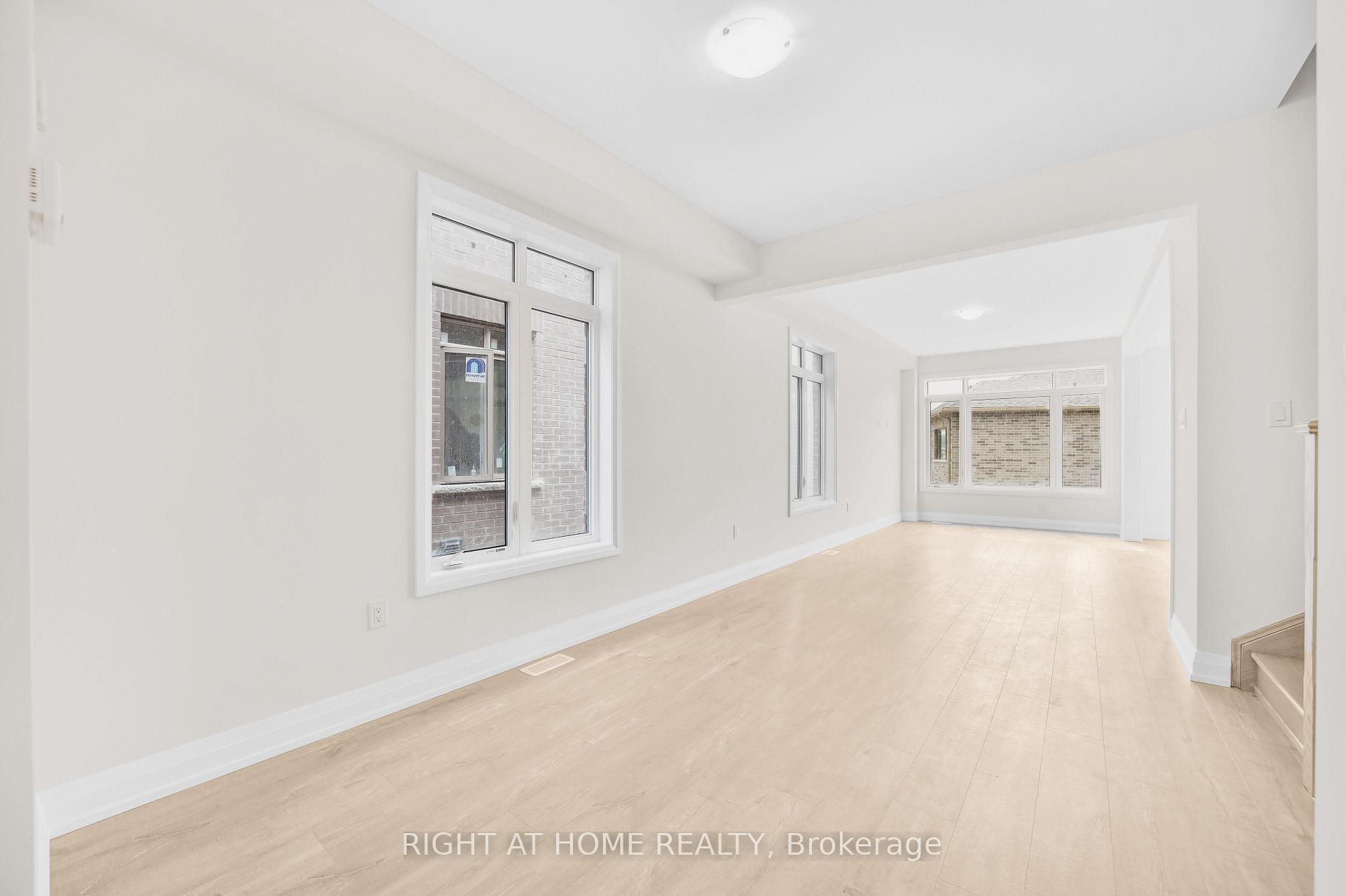 Photo 4 of 50 Bearberry Road, Springwater, Midhurst — HOMEH