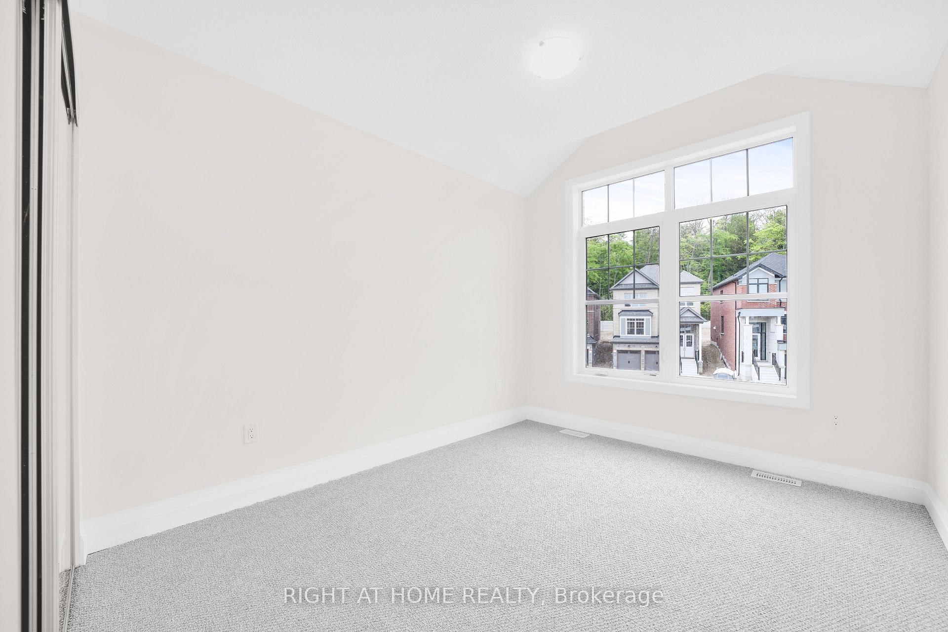 Photo 24 of 50 Bearberry Road, Springwater, Midhurst — HOMEH