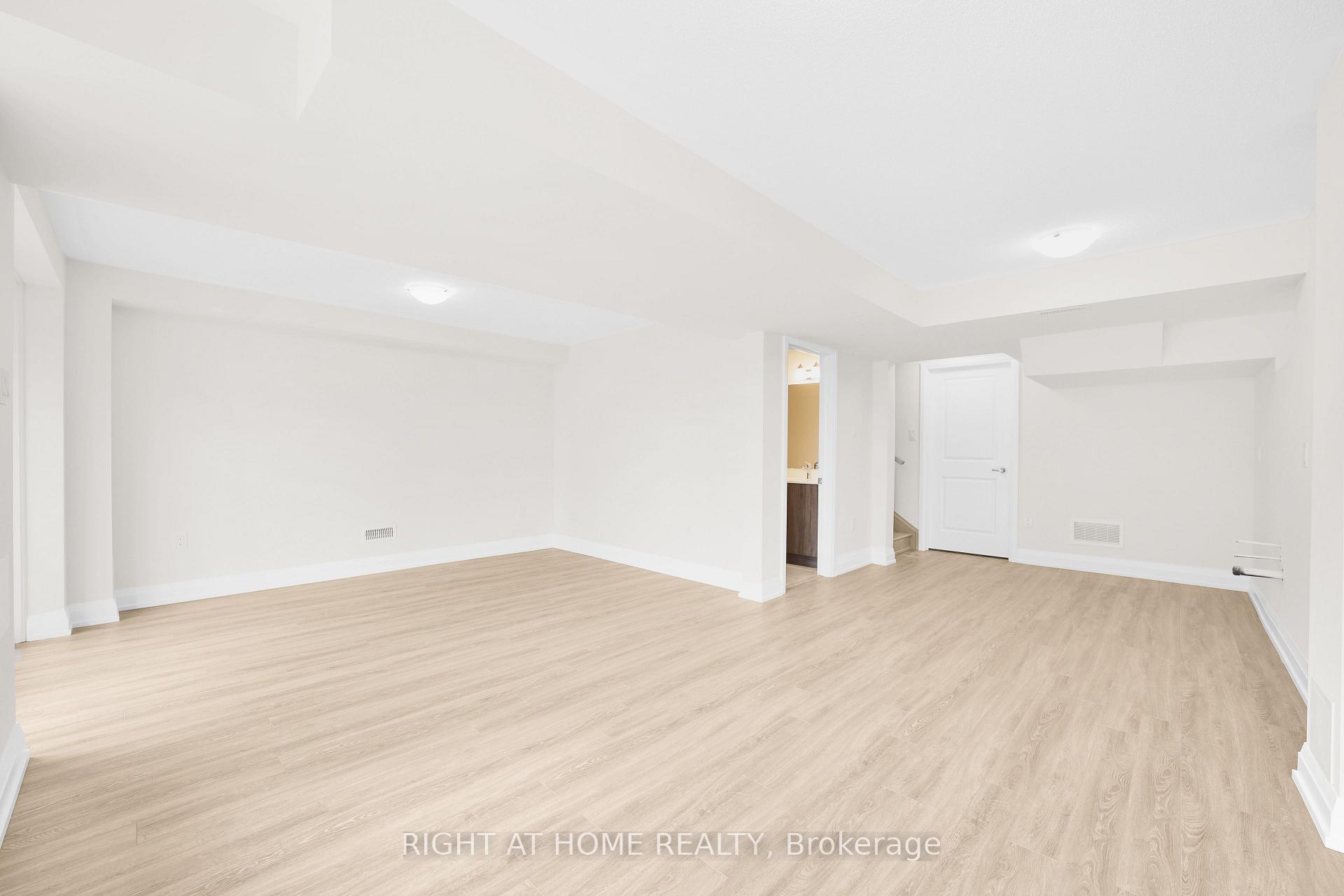 Photo 35 of 50 Bearberry Road, Springwater, Midhurst — HOMEH