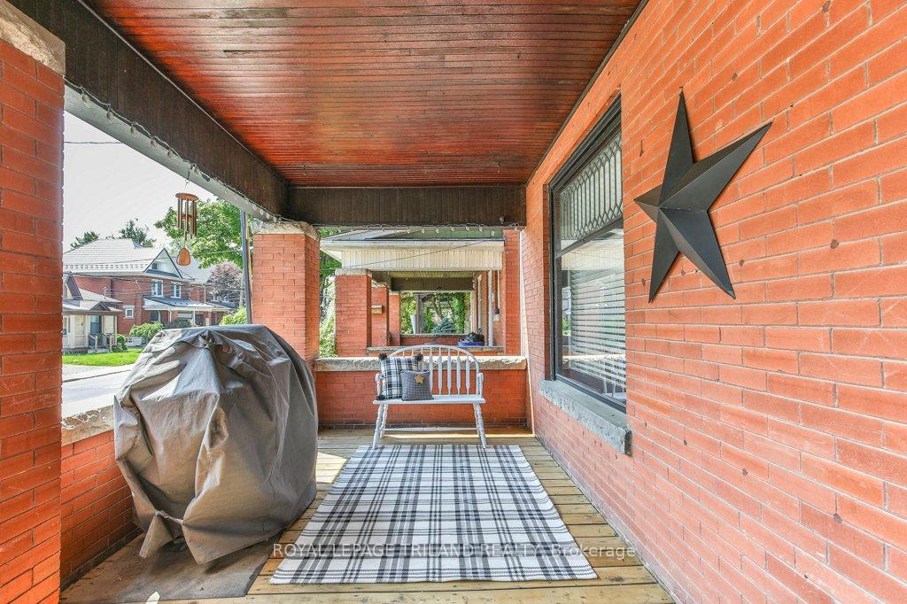 Photo 7 of 64 East Street, St. Thomas — HOMEH