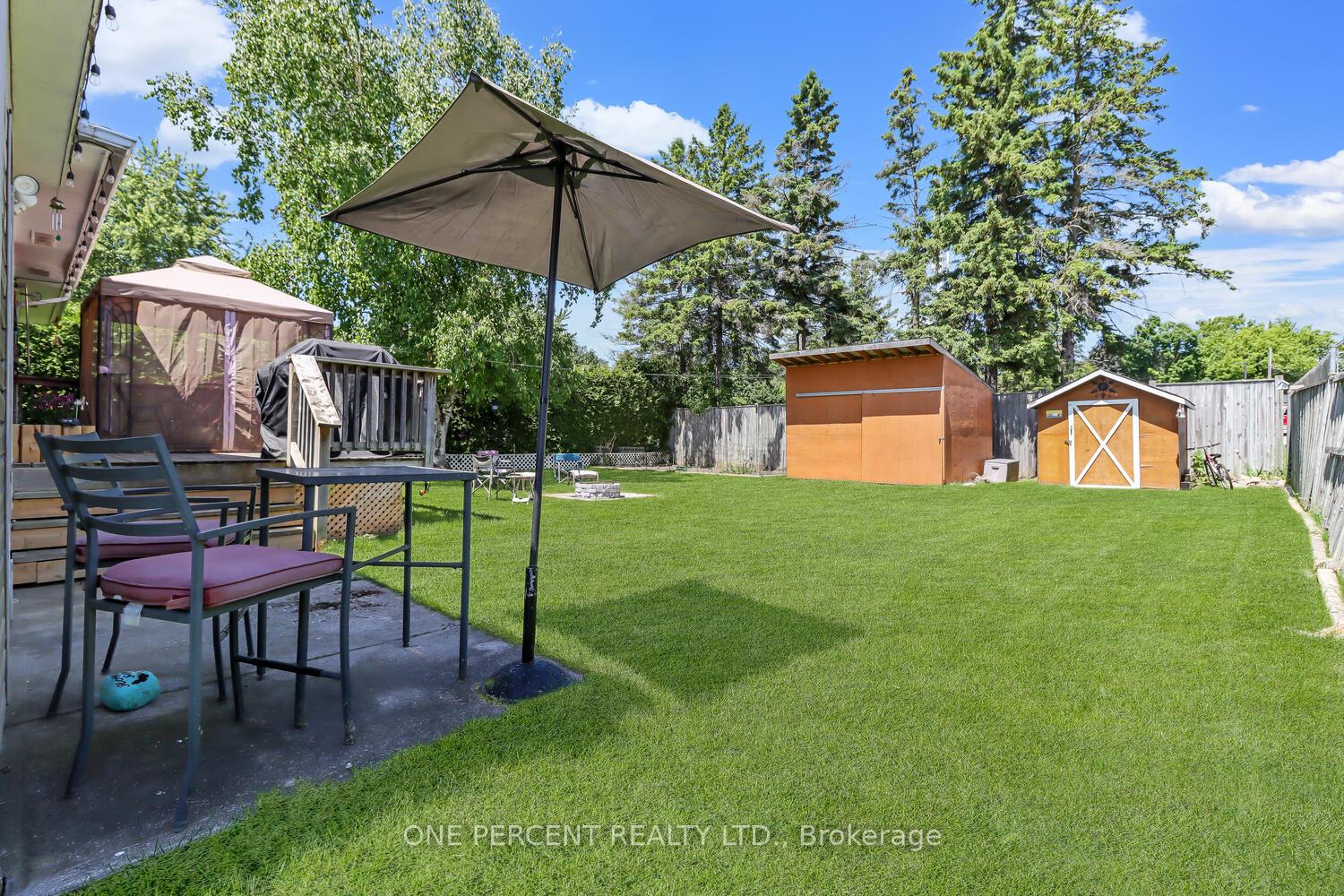 Photo 31 of 8 Robinson Road, Springwater, Elmvale — HOMEH