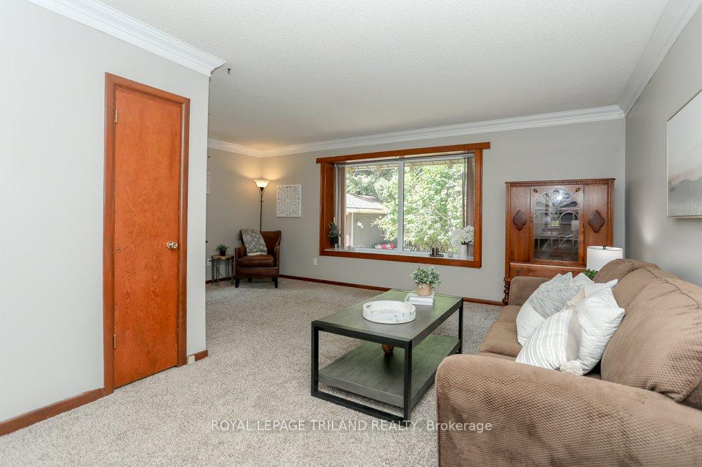 Photo 23 of 230 Sunset Drive, St. Thomas — HOMEH