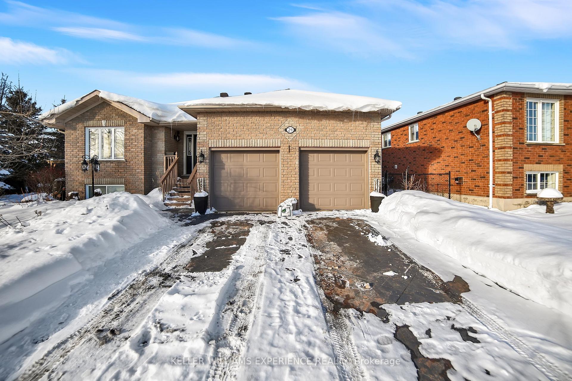 Photo 4 of 24 Graham Street, Springwater, Elmvale — HOMEH