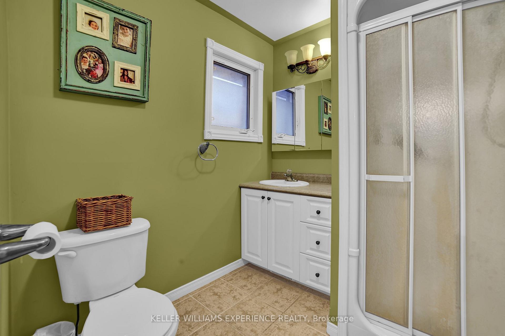 Photo 27 of 24 Graham Street, Springwater, Elmvale — HOMEH