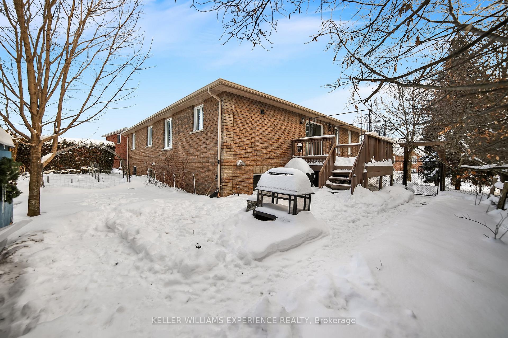 Photo 29 of 24 Graham Street, Springwater, Elmvale — HOMEH