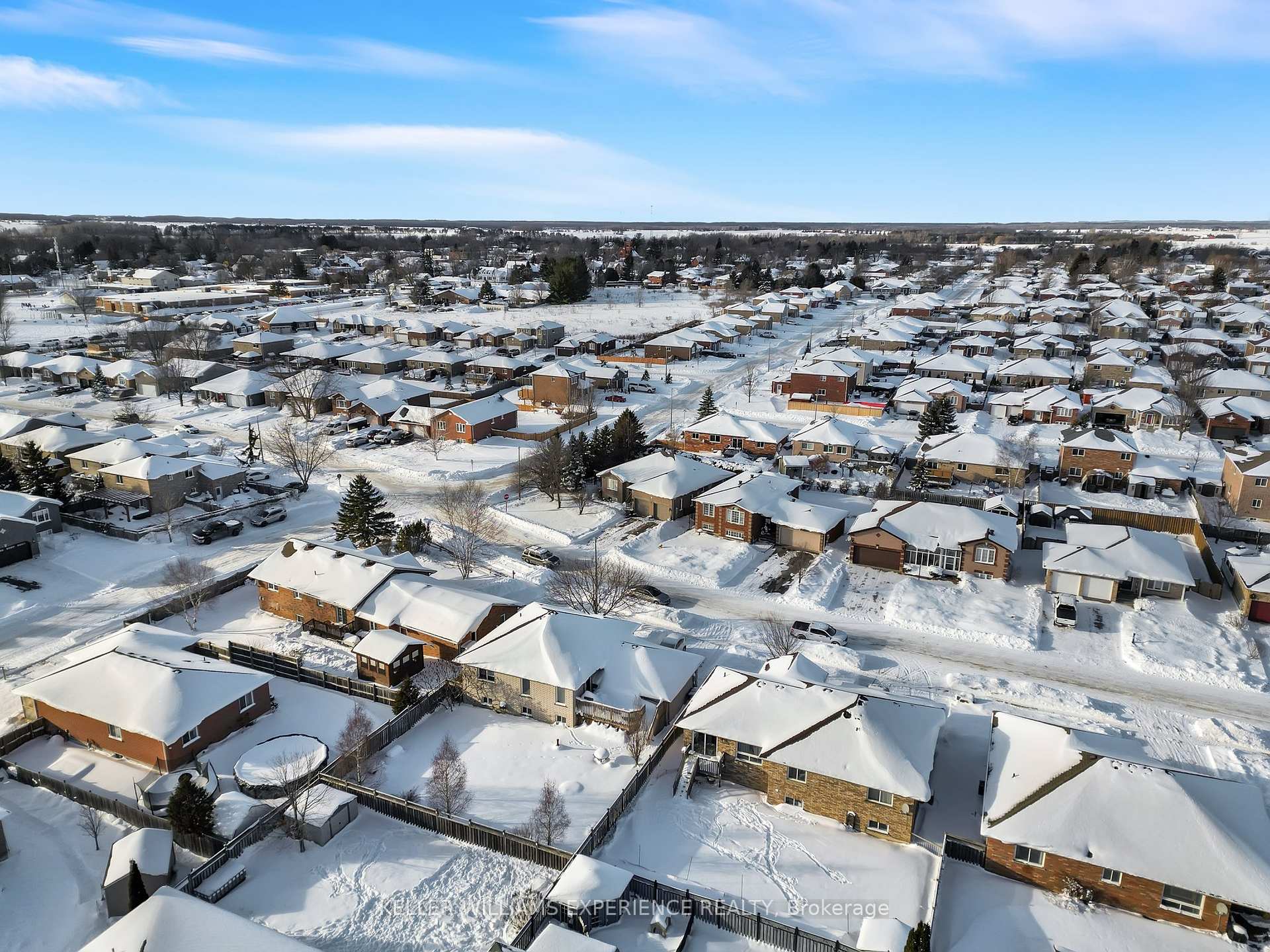 Photo 34 of 24 Graham Street, Springwater, Elmvale — HOMEH