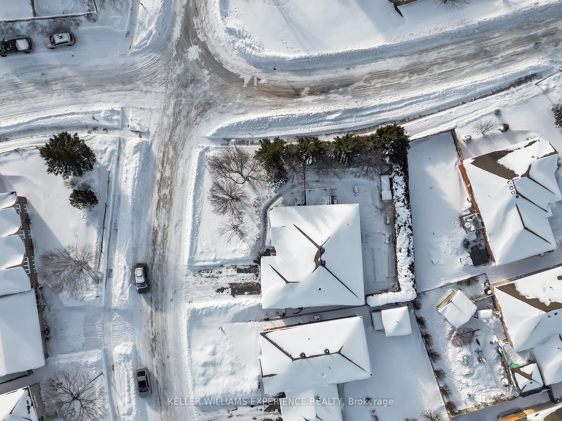 Photo 36 of 24 Graham Street, Springwater, Elmvale — HOMEH