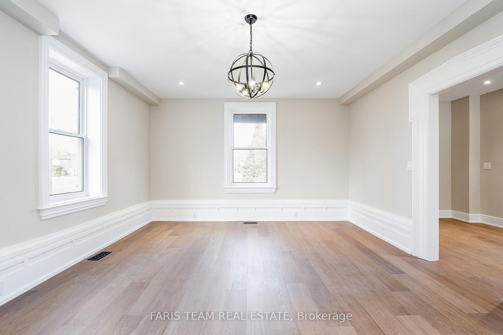 Photo 12 of 9 Bertram Drive, Springwater, Elmvale — HOMEH