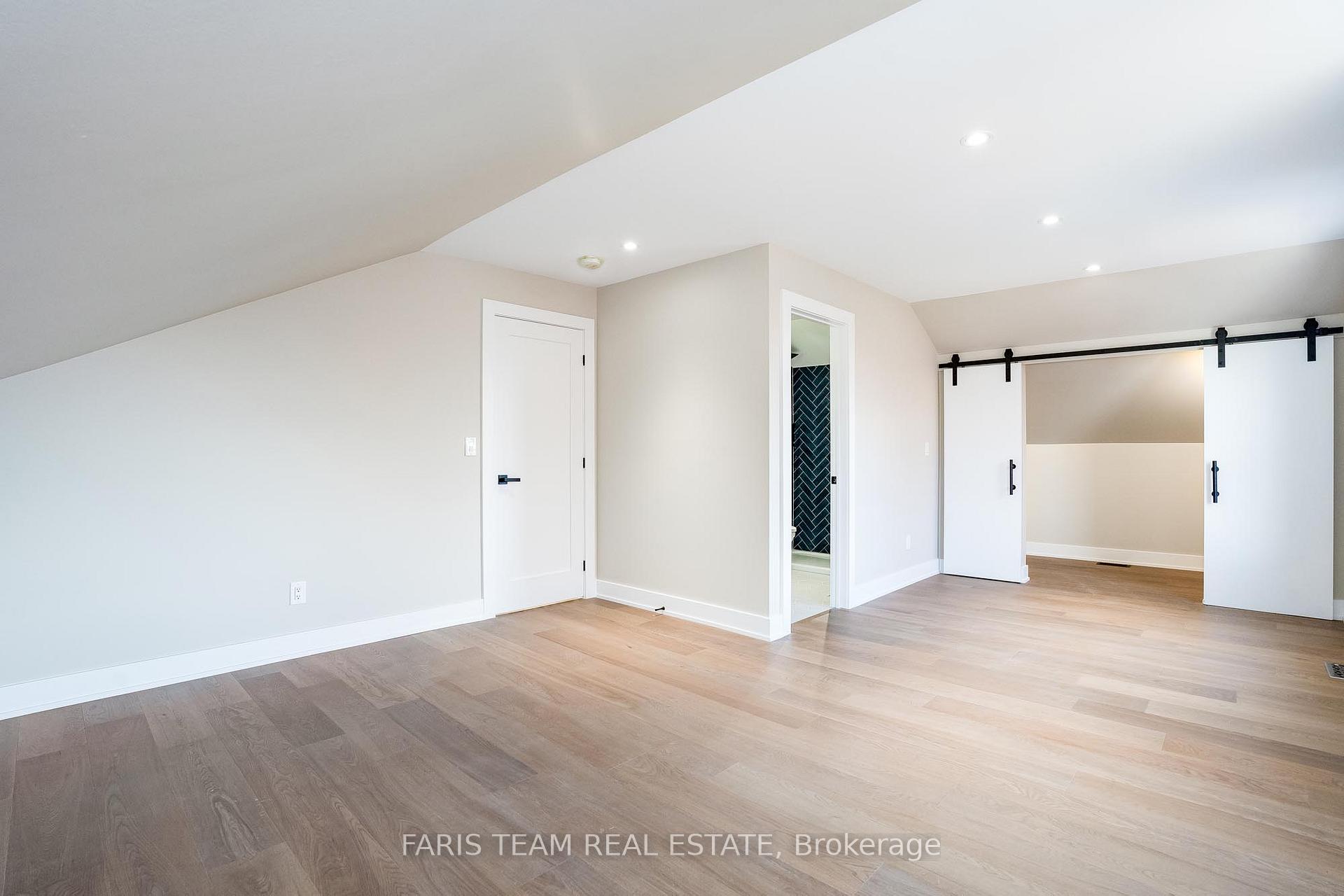 Photo 17 of 9 Bertram Drive, Springwater, Elmvale — HOMEH