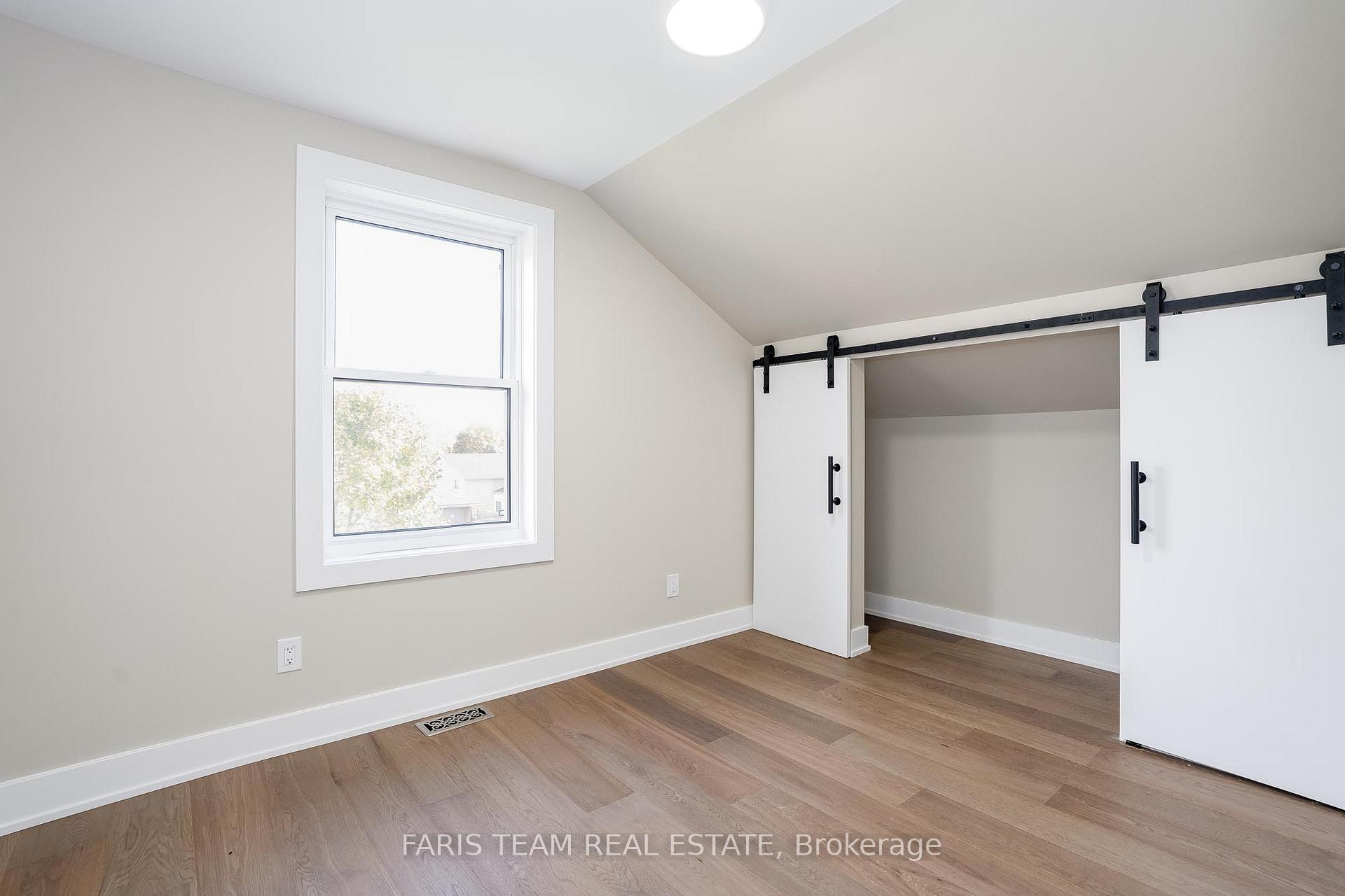 Photo 21 of 9 Bertram Drive, Springwater, Elmvale — HOMEH