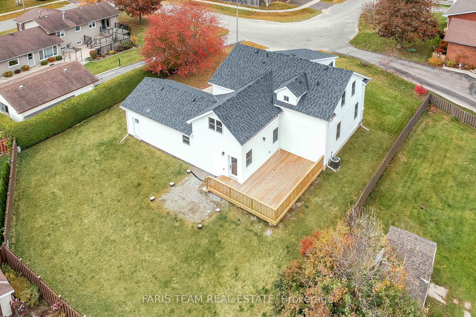 Photo 28 of 9 Bertram Drive, Springwater, Elmvale — HOMEH