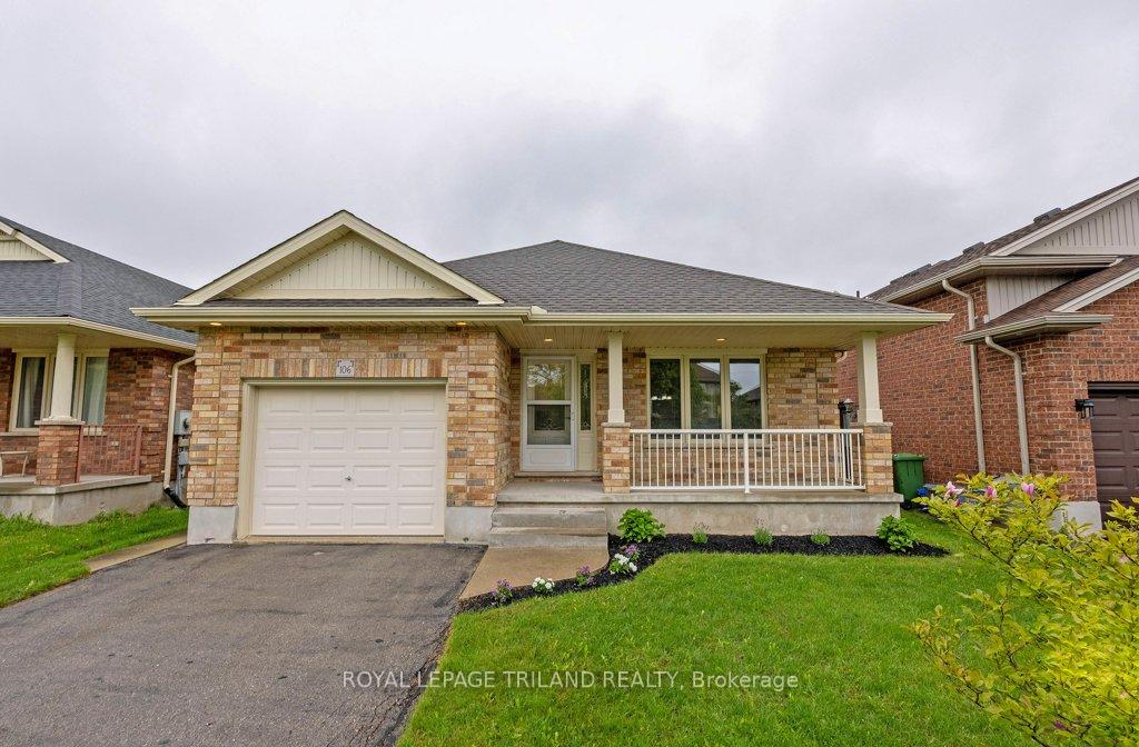 Photo 1 of 106 Hagerman Crescent, St. Thomas — HOMEH