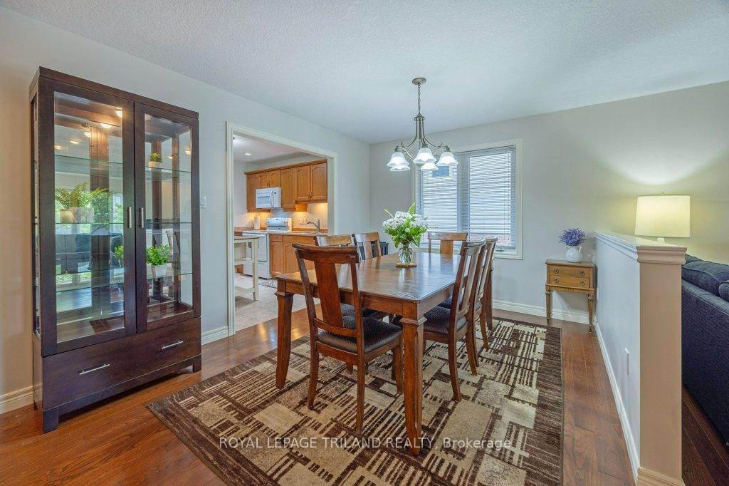 Photo 9 of 106 Hagerman Crescent, St. Thomas — HOMEH