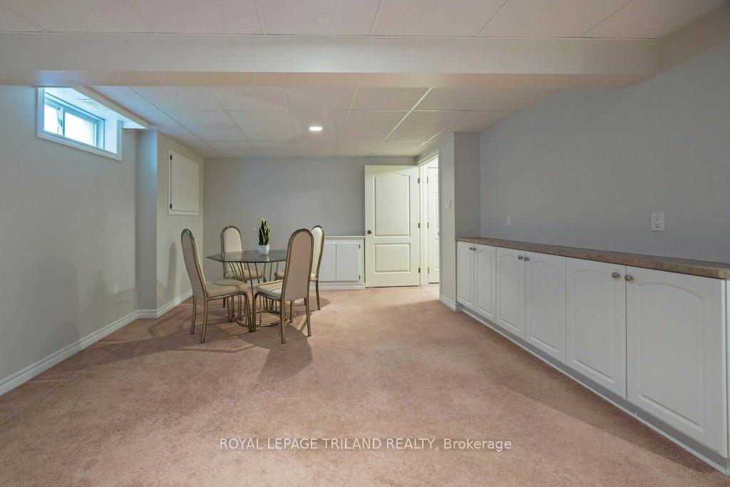 Photo 25 of 106 Hagerman Crescent, St. Thomas — HOMEH