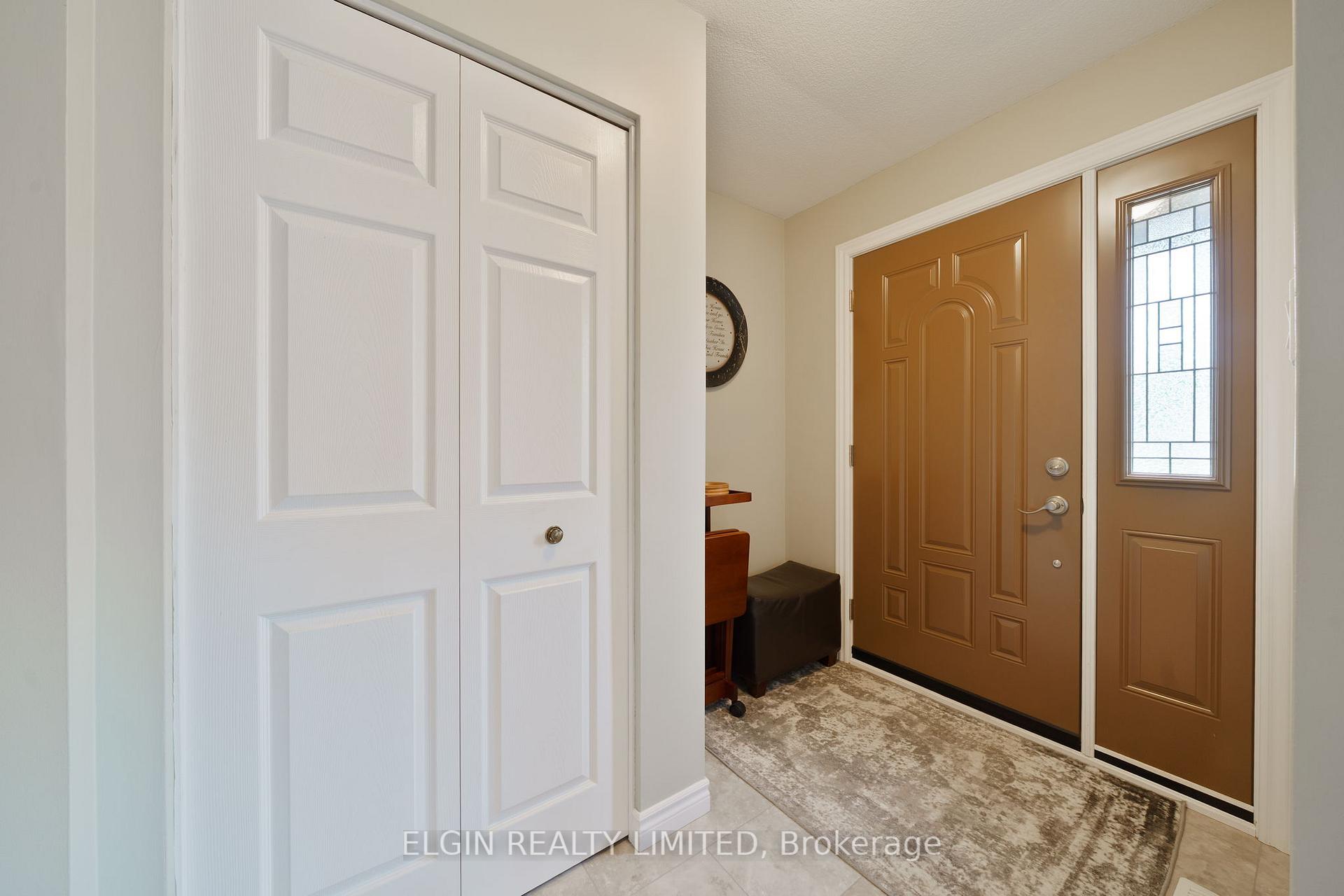 Photo 4 of 10 Gustin Place, St. Thomas — HOMEH
