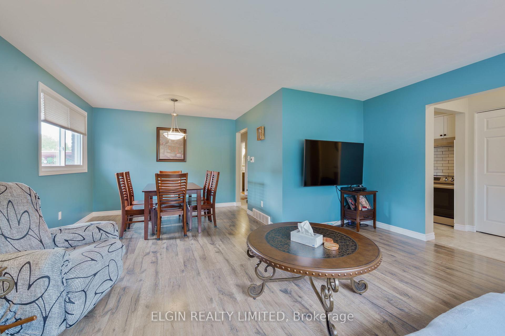 Photo 13 of 10 Gustin Place, St. Thomas — HOMEH