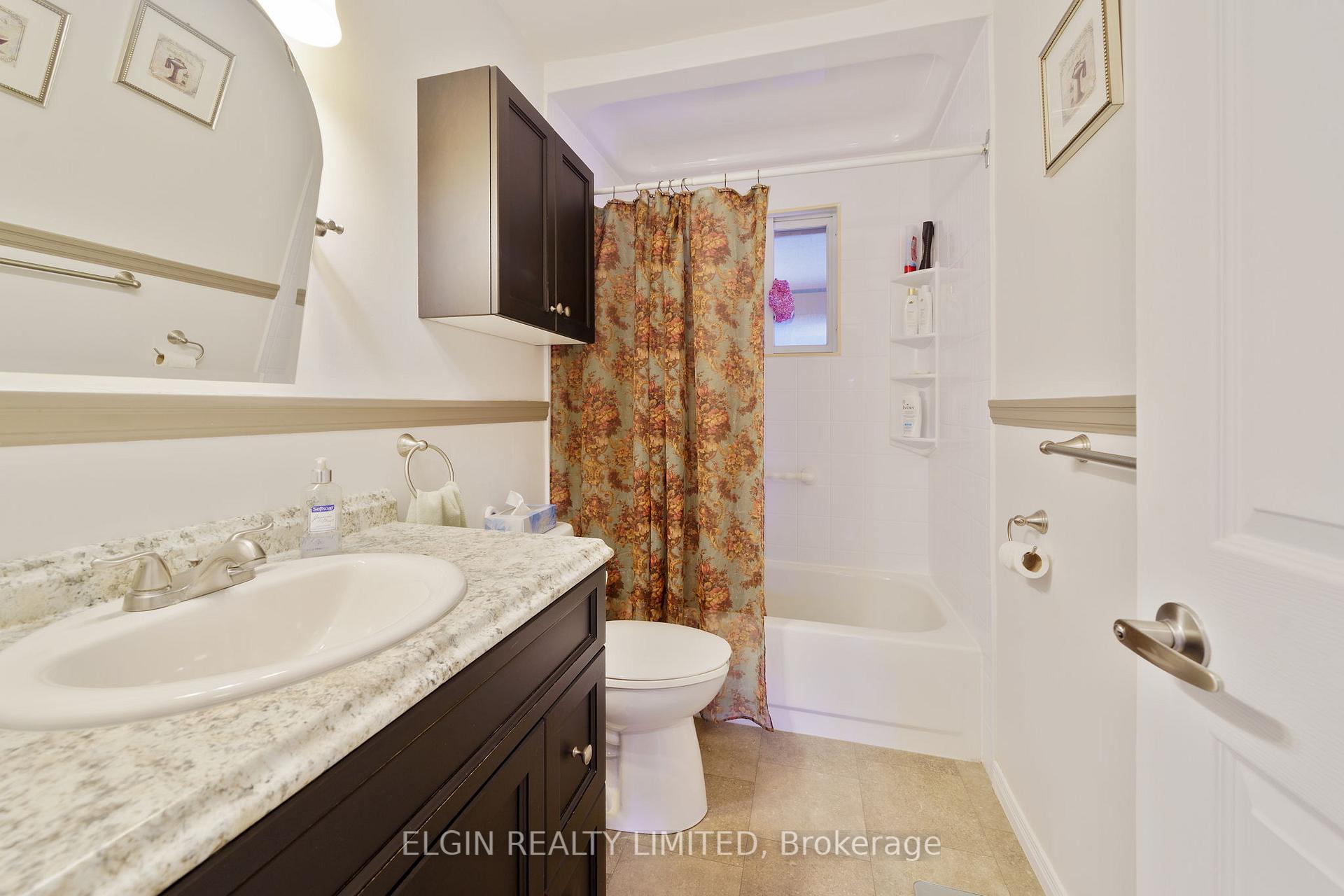 Photo 15 of 10 Gustin Place, St. Thomas — HOMEH