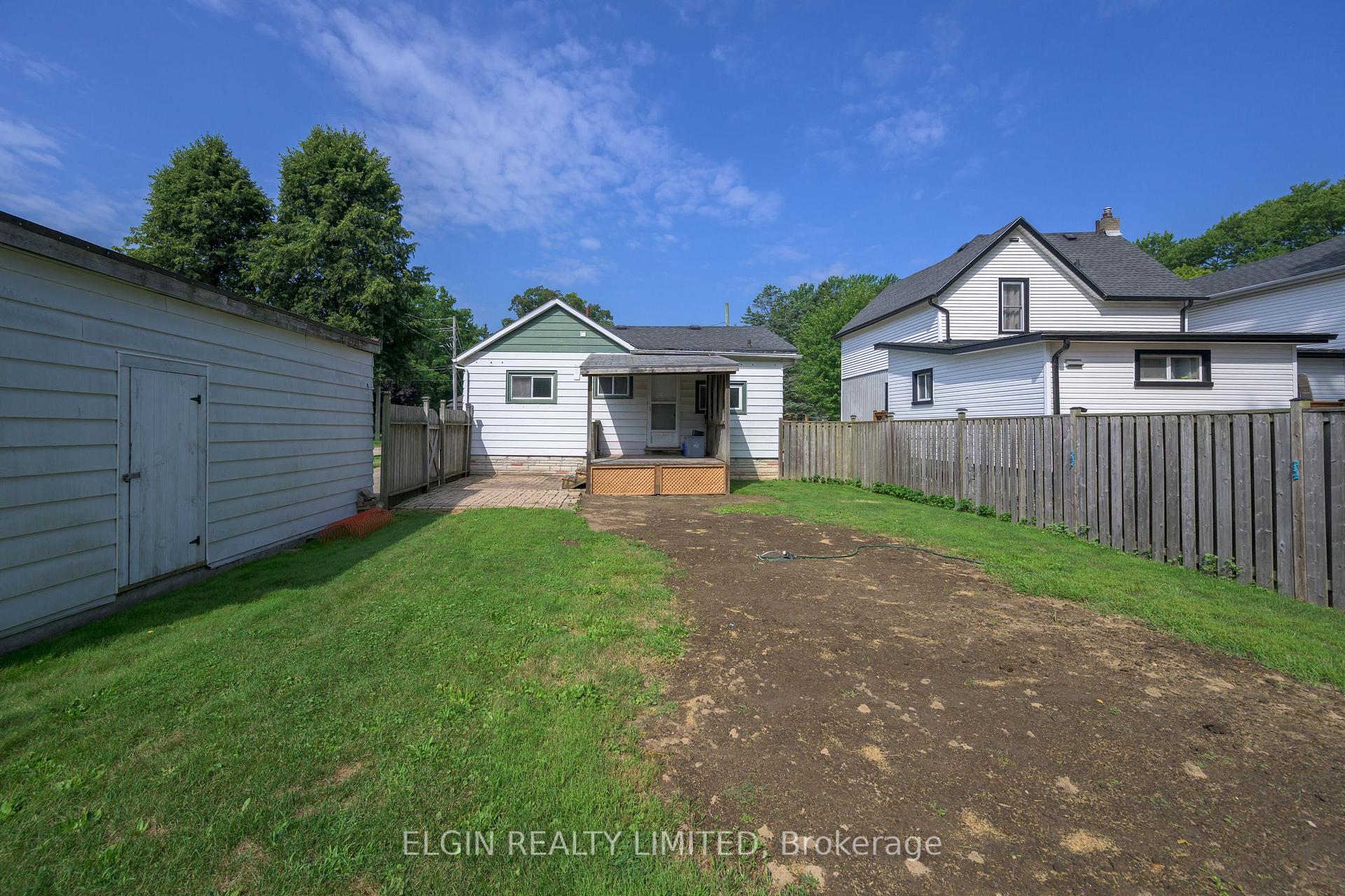 Photo 7 of 8 Wilson Avenue, St. Thomas — HOMEH