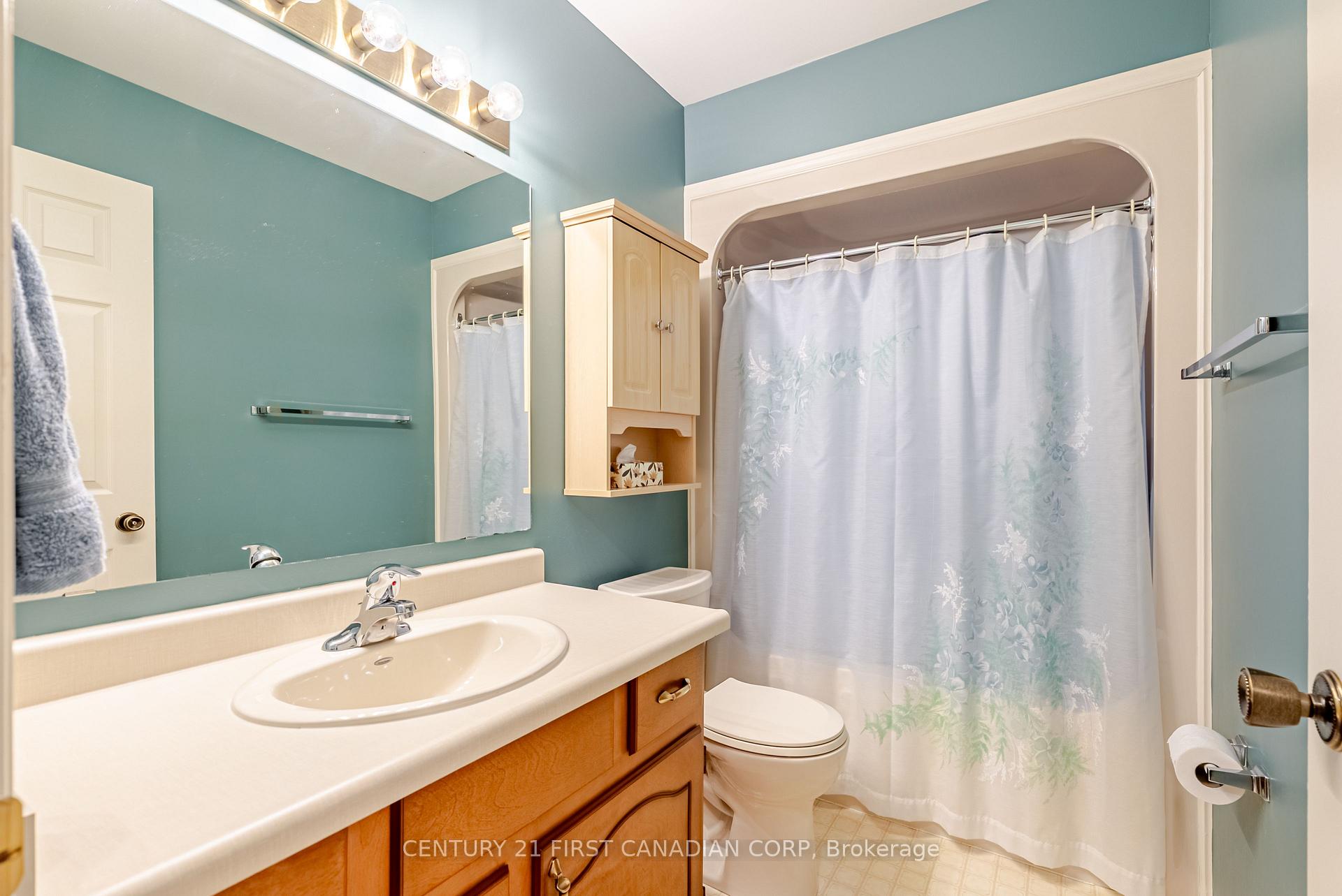 Photo 19 of 19 Farmington Drive, St. Thomas — HOMEH