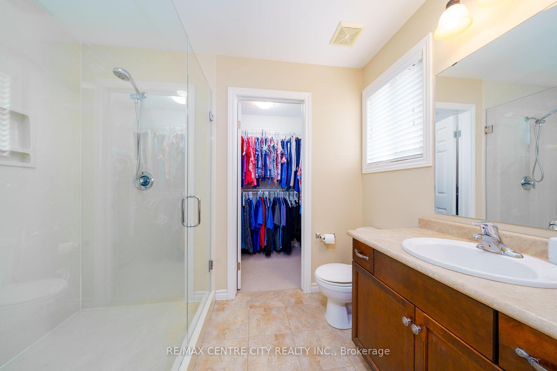 Photo 17 of 8 Fenwick Court, St. Thomas — HOMEH