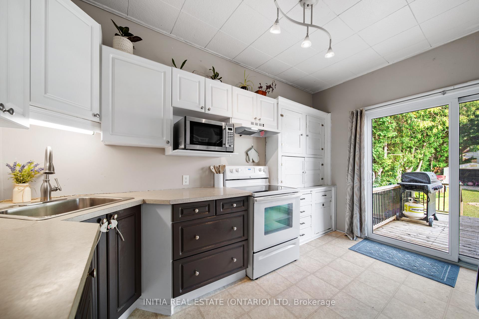 Photo 66 of 73 Flora Street, St. Thomas — HOMEH