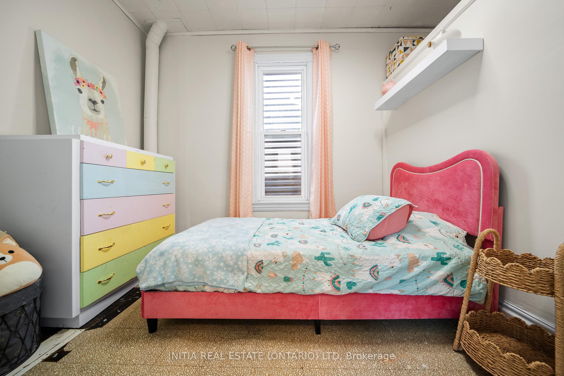 Photo 21 of 73 Flora Street, St. Thomas — HOMEH
