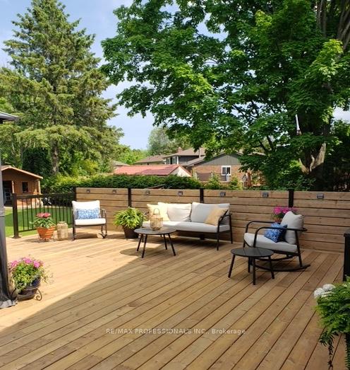 Photo 31 of 2 Green Pine Avenue, Springwater, Midhurst — HOMEH