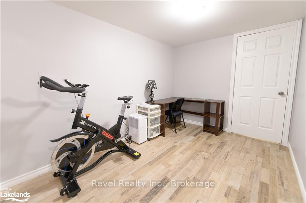 Photo 19 of 29 Shaw Street, Springwater, Elmvale — HOMEH