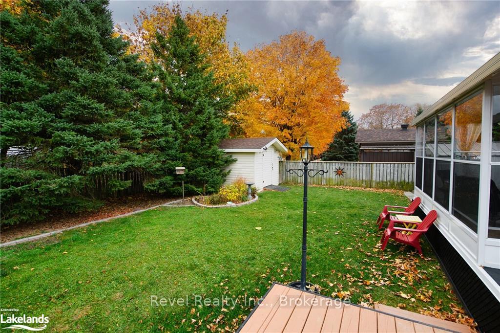 Photo 25 of 29 Shaw Street, Springwater, Elmvale — HOMEH