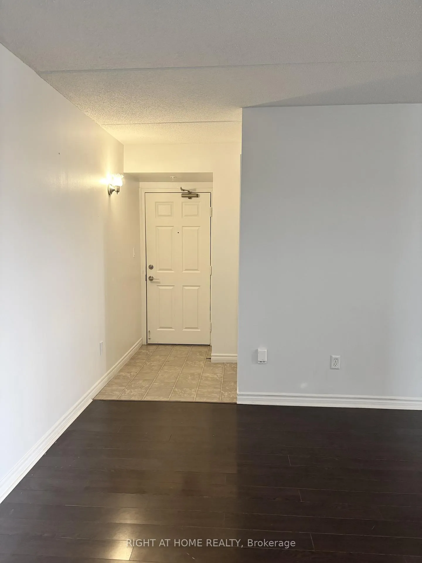 Photo 4 of Unit 311, 1479 Maple Avenue, Milton, Dempsey — HOMEH