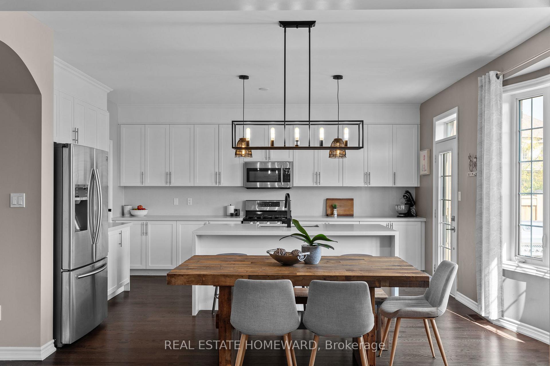 Photo 11 of 3 Moreau Way, Springwater, Centre Vespra — HOMEH