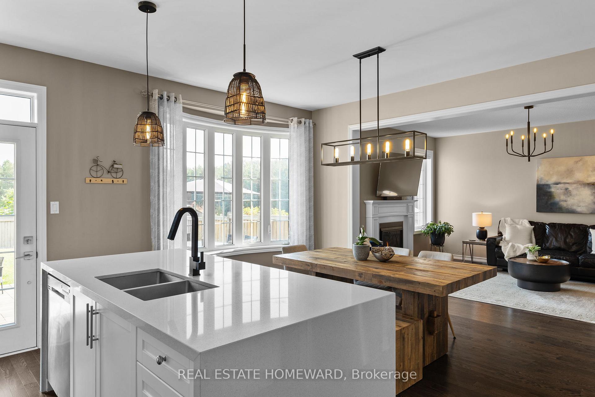Photo 14 of 3 Moreau Way, Springwater, Centre Vespra — HOMEH