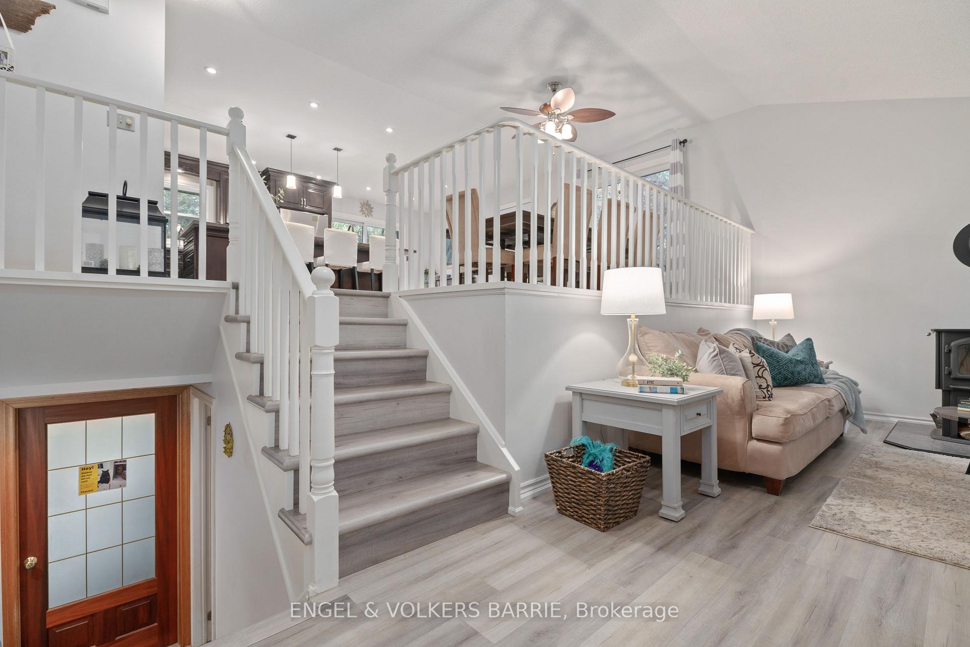 Photo 6 of 1560 Wilson Drive, Springwater, Anten Mills — HOMEH