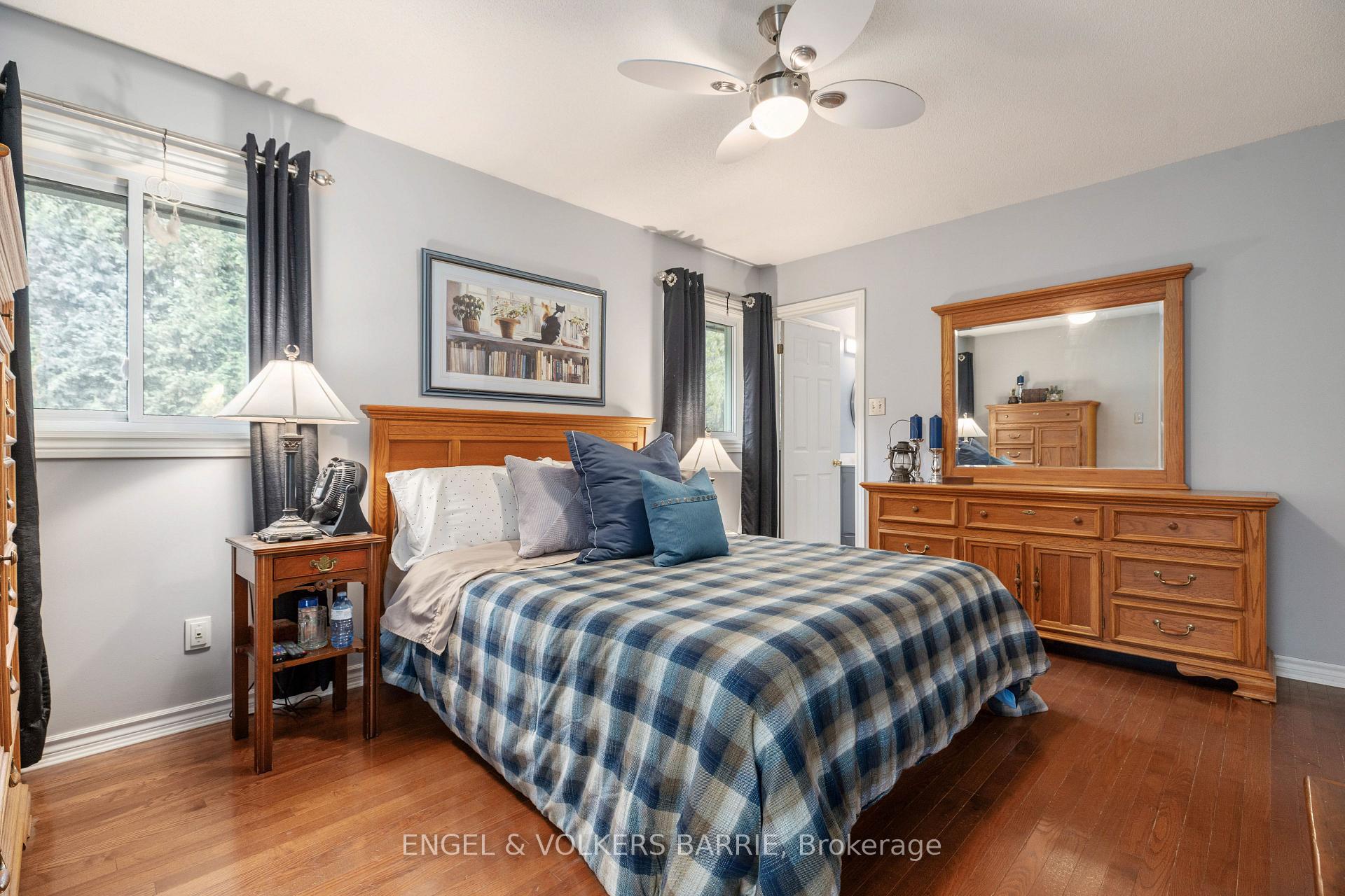 Photo 17 of 1560 Wilson Drive, Springwater, Anten Mills — HOMEH