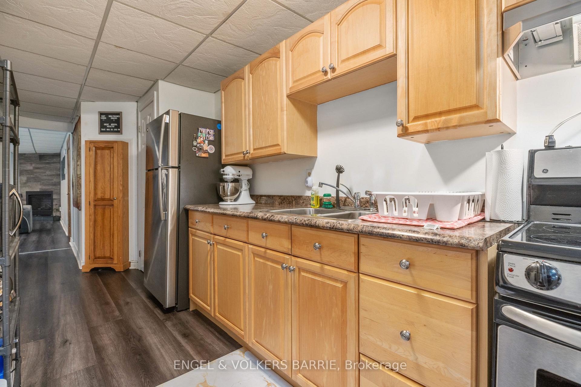 Photo 25 of 1560 Wilson Drive, Springwater, Anten Mills — HOMEH