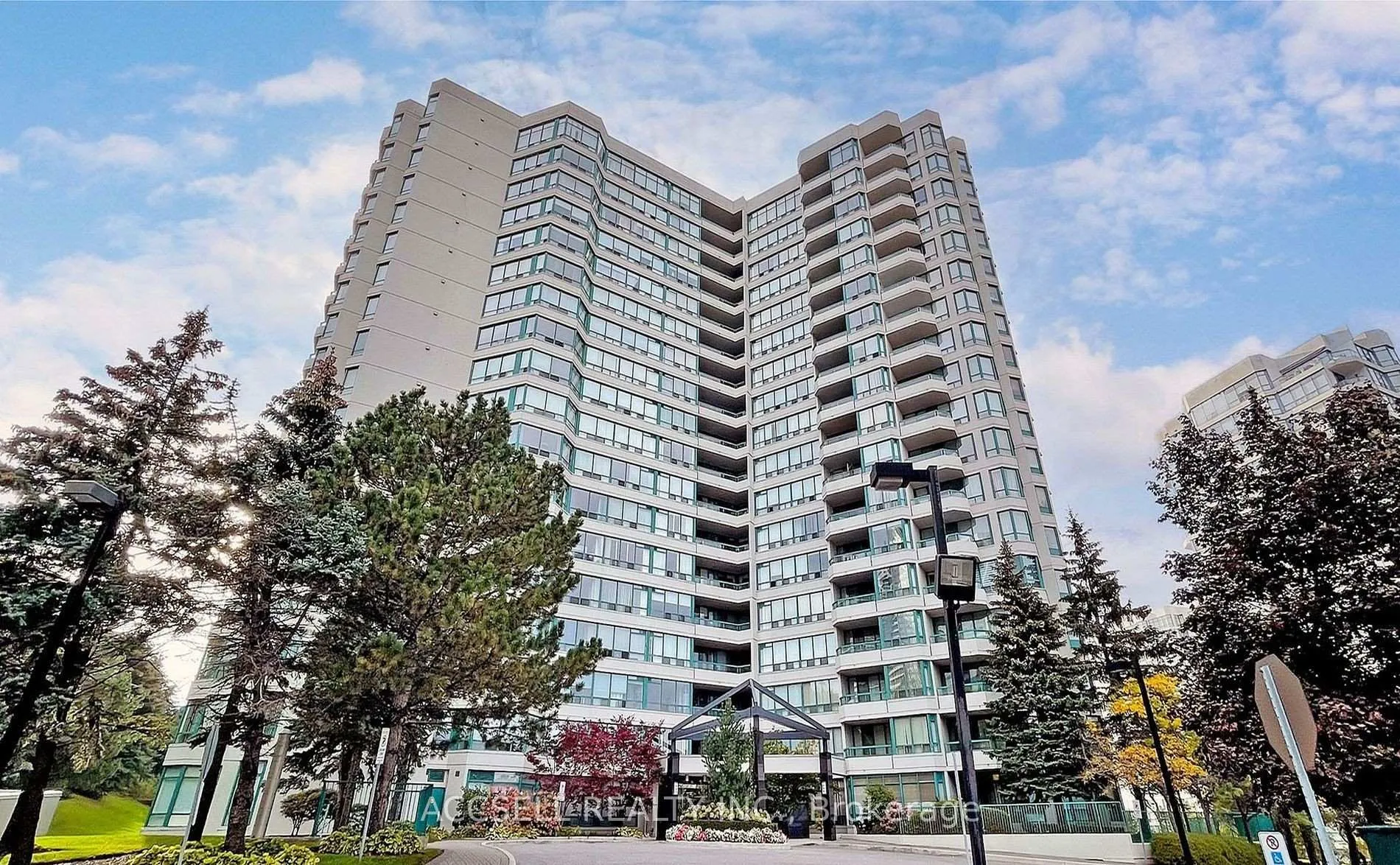 Front of Unit 1108, 7250 Yonge Street