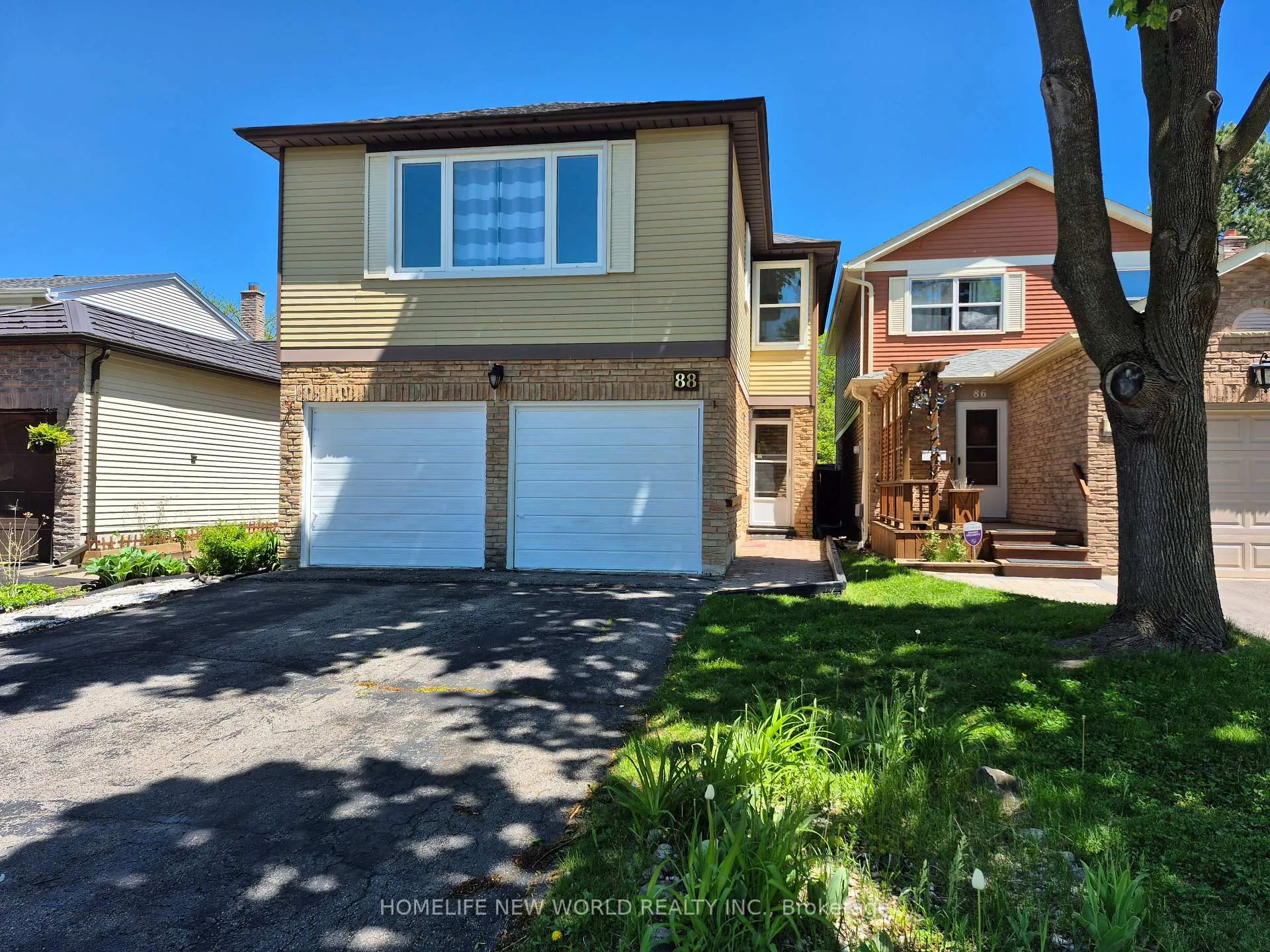 Photo 1 of 88 Madsen Crescent, Markham, Markville — HOMEH