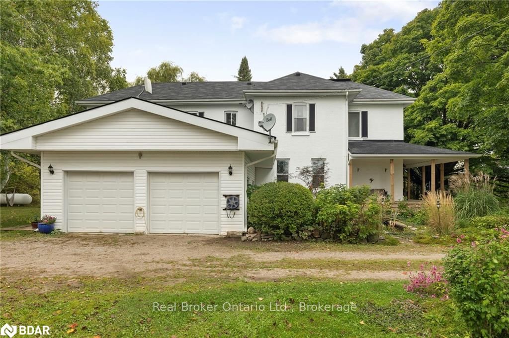 Photo 2 of 2378 Old Second Road North, Springwater, Rural Springwater — HOMEH