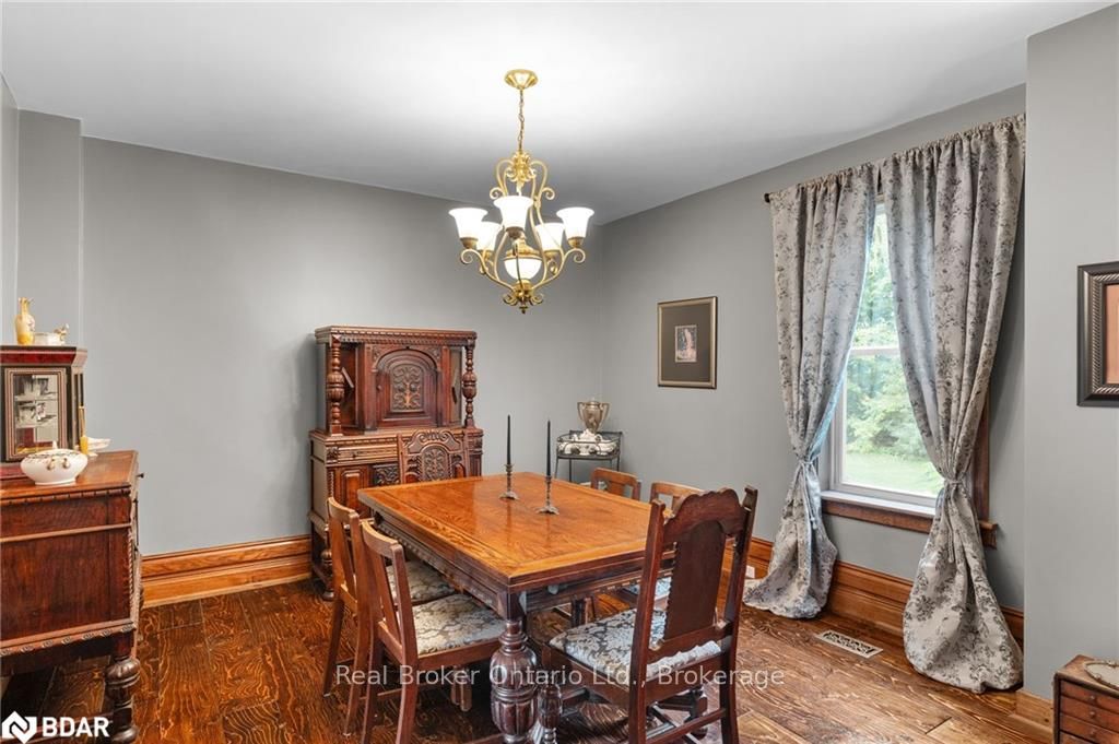 Photo 16 of 2378 Old Second Road North, Springwater, Rural Springwater — HOMEH
